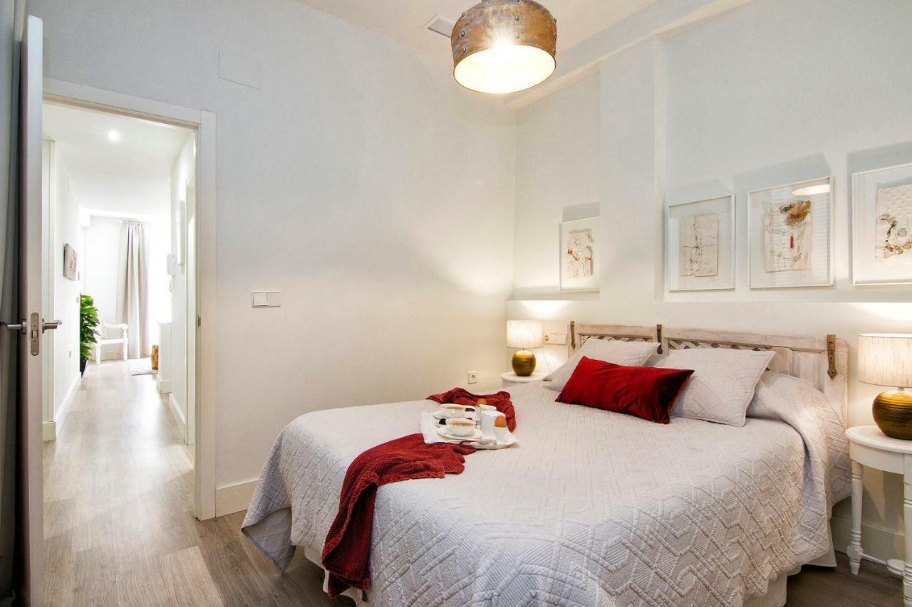 Deluxe Apartment *